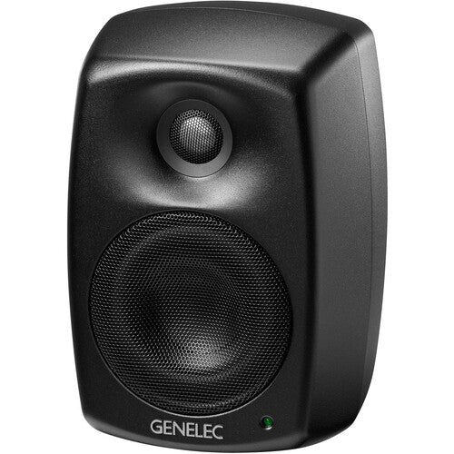 GENELEC 4020CMM Altavoz activo compacto con woofer de 4" y tweeter de ¾", 100W Clase D, respuesta 56 Hz–25 kHz, SPL máx. 100 dB. Entrada Euroblock, compensación de sala, tecnología DCW™ y MDE™, acabado Mystic Black. Ideal para instalaciones exigentes