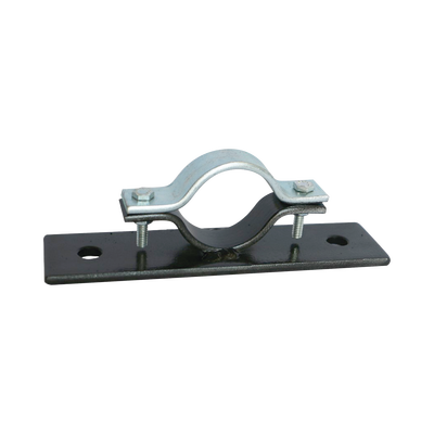 Abrazadera Doble Omega, fabricada en Acero para instalación de mástil de 2" en muros verticales.