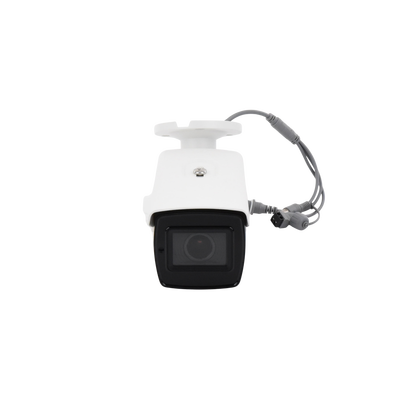 Bullet TURBOHD 4K (8Megapixeles) / Lente Mot. 2.7 a 13.5 mm / Potente IR EXIR de 80 mts / Exterior IP67 / 12 Vcc - 24 VCA / dWDR
