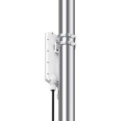 Estación base conectorizada ePMP4600L MIMO 2x2 con capacidad de hasta 2 Gbps agregados / 5725–7125 MHz (Wi-Fi 6e) / sincronización GPS / hasta 120 suscriptores