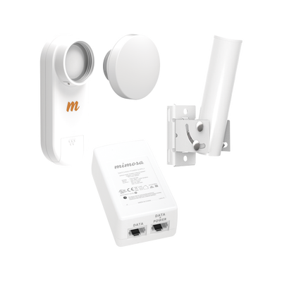 Kit de radio C5X, rango de frecuencia extendida (4.9 a 6.4 GHz), incluye inyector POE, montaje universal para tubo o poste Y una antena de 12 dBi