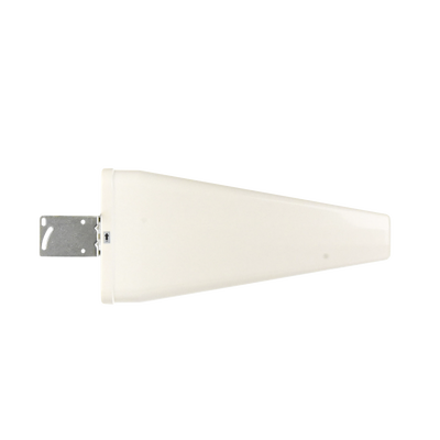 Antena Direccional Logarítmica 5G/4G/3G/ Especial para Cualquier Dispositivo Celular/ Amplio Rango de Frecuencias; 698-960 MHz / 1710-2700 MHz/ Proporciona 11 dBi de ganancia.