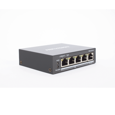 Switch Gigabit PoE+ / No Administrable / 4 Puertos 1000 Mbps PoE+ / 1 Puerto 1000 Mbps Uplink / 35 Watts
