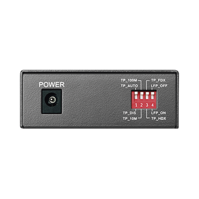 Convertidor Fibra Óptica WDM Monomodo / 1 puerto RJ45 10/100 Mbps / 1 puerto SC/UPC 100 Mbps / Hasta 20 Km / Para su Funcionamiento Requiere el Modelo MC112CS / Plug and Play