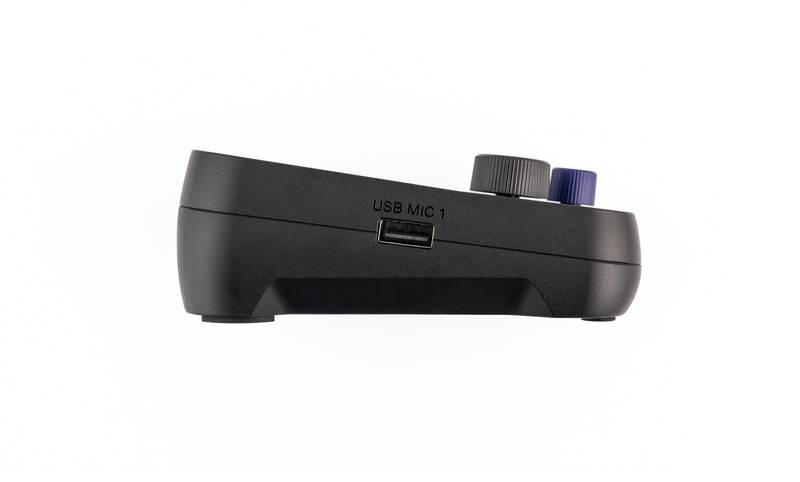 ZOOM ZP2 Grabadora Portátil e Interfaz de Audio USB para Podcast | Grabación 4 Pistas 24-bit con Reducción de Ruido por IA y Efectos de Voz | Soporta SD 1TB y Mix-Minus para Invitados Remotos | Estudio de Audio Digital Compacto para Streaming y Exterior