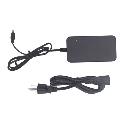 Adaptador / 36 Vcc Regulados / 2 Amp / Voltaje de Entrada de 100 - 240 VCA