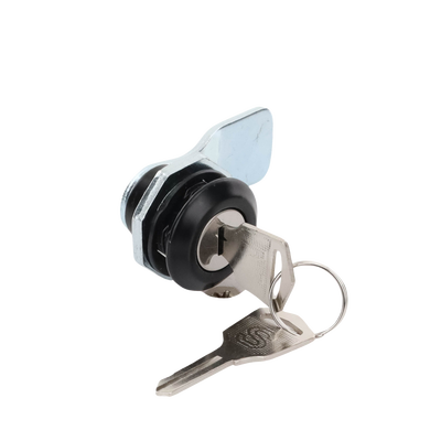 Cerradura con Paleta Metálica con 2 llaves para Gabinetes de Acero.