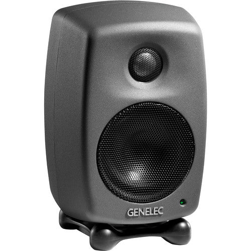 GENELEC 8010AP Monitor activo biamplificado, Amplificación de clase D, Control de inclinación de graves, Filtros de protección y cruce activos