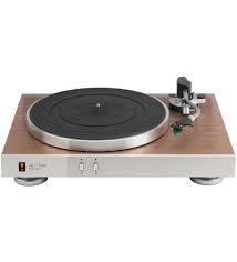 JBL TT350 Classic de Tracción Directa | Tornamesa Hi-Fi con Brazo de Aluminio y Cápsula Audio-Technica | Diseño Retro en Madera de Nogal con Control de Velocidad Preciso | Sonido Analógico Premium para Coleccionistas de Vinilos y Audiófilos