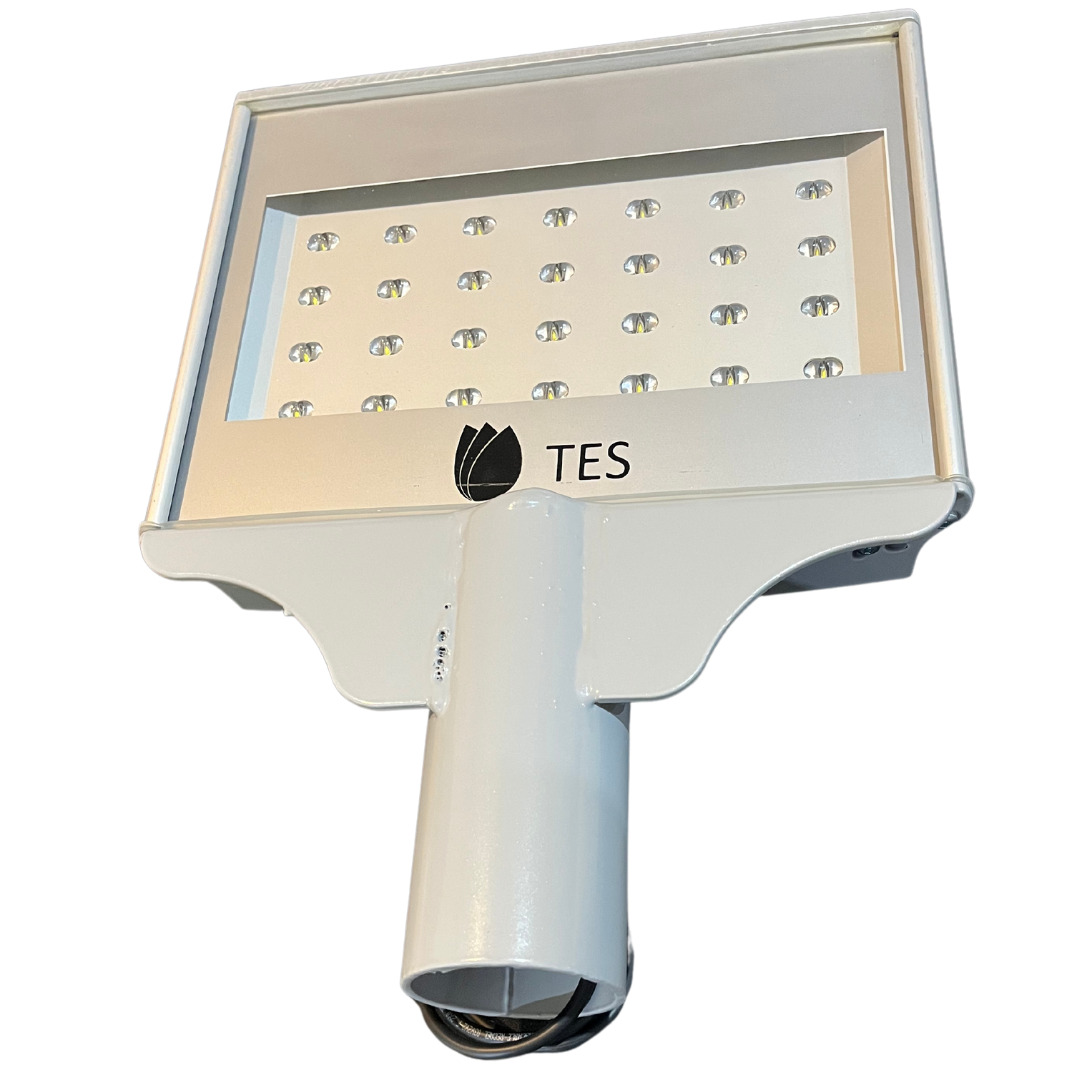 Luminaria LED Alumbrado Publico, Bodegas, Estacionamientos, Áreas Comerciales, Protección IP66, IK10, Consumo 35W,