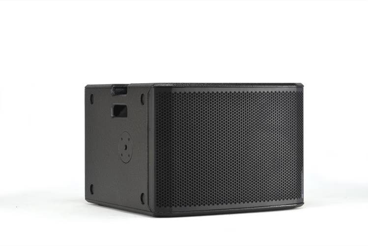 dBTechnologies SUB 915 Subwoofer Auto amplificado, Woofer 15" Potencia 900W -1800W pico Amplificador Clase D Digipro G3