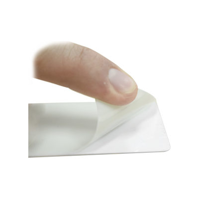 Paquete de 500 Tarjetas UltraCard 10 milesimas Grosor/ Adhesivas/ Imprimibles por un sólo lado / Para pegar sobre tarjetas/ CR80