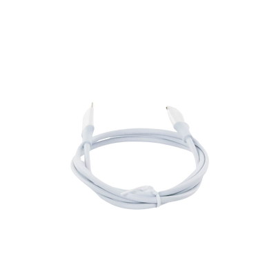 Cable USB-C a Lightning | 1 Metro | Certificado MFi | Carga Rápida 60W | 480 Mbps | PD | Conector C94 | Adecuado para iPhone, iPad y iPod | Protección Integrada | Caja de ABS | Cubierta de TPE | Color Blanco.