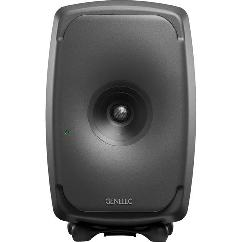 GENELEC 8351B Monitor coaxial activo de 3 vías, EL más grande de la serie The Ones, ideal para estudios de campo medio. Ofrece SPL masivo y extensión de graves 32 Hz, manteniendo la neutralidad y precisión. Incluye SAM™ con GLM para calibración perfecta