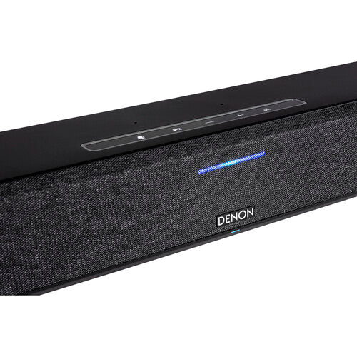 Denon Home Sound Bar 550 es una barra de sonido compacta con audio Dolby Atmos y DTS:X 3D. Incluye HEOS Built-in para multi-sala y streaming Wi-Fi/Bluetooth. Controlable por voz (Alexa) y ampliable con subwoofers y surrounds inalámbricos Denon Home.