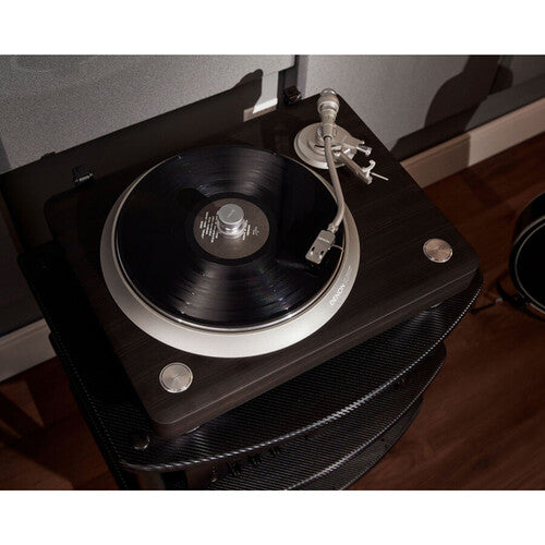 DENON DP-3000NE TORNAMESA Hi-Fi manual de tres velocidades con accionamiento direct, Reproduce discos de vinilo de 33 1/3, 45 y 78 rpm. Brazo de lectura en forma de S con equilibrio estático, Carcasa de aluminio incluida, Cubierta antipolvo extraíble