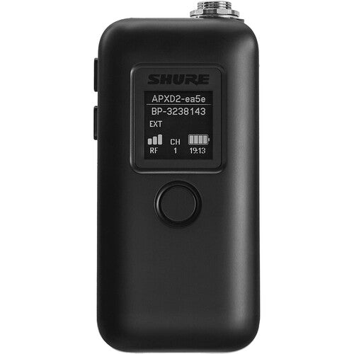 SHURE MXW1X/O Transmisor Bodypack con micrófono omnidireccional integrado, incluye bateria de litio SB906 con autonomía de hasta 17 horas. Compatible con los sistemas Microflex Wireless neXt.