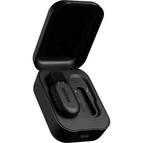 SHURE MoveMic One Sistema de micrófono de solapa inalámbrico monocanal para creadores de contenido, con clip para una persona, para dispositivos móviles