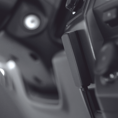 KIT Amplificador de Señal Celular 4G LTE, 3G y VOZ. Drive Reach Fleet. Especial para flota de vehículos que requieren un amplificador permanente. Policía, reparto, servicio, gubernamentales, etc.