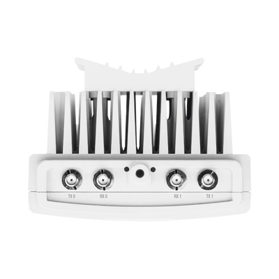 Radio de Backhaul de alta capacidad hasta 1.2 Gbps, banda licenciada 11 GHz (10.7-11.7 GHz), no incluye duplexers