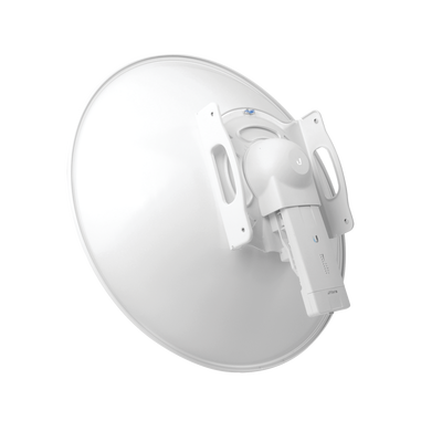 Antena Direccional airFiber X, ideal para enlaces Punto a Punto (PtP), frecuencia 5 GHz (4.9 - 5.8 GHz) de 30 dBi slant 45