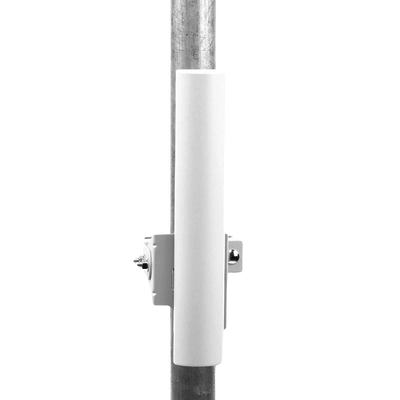 Antena sectorial para radio estaciones base airMAX de 90 grados de cobertura horizontal, 5 GHz (4.90-5.85 GHz) de 17 dBi