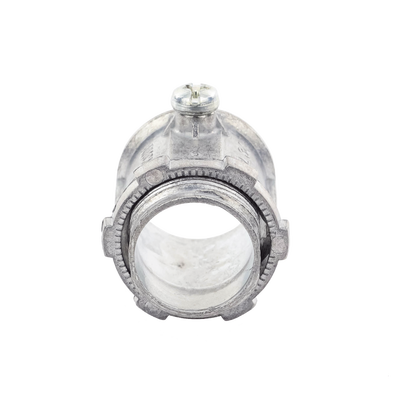 Conector de 3/4" para Tubo Pared Delgada con Tornillos Opresores.