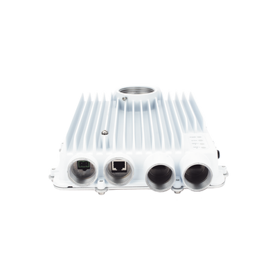 Radio Backhaul PTP, Antena integrada de 8 dBi, MIMO 4X4, 4.9 - 6.4 GHz, IP67, Velocidad hasta 3 Gbps, Adaptación automática al entorno, Monitoreo a través de la nube