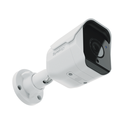 Cámara de Vigilancia BC500 | 5 Megapíxeles (2880x1620) | Lente 2.8 mm (110° H) | Visión Nocturna 30 mts | IP67 | IA para Detección de Personas y Vehículos | Compatible con Surveillance Station | Almacenamiento en mic