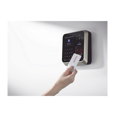 Lector de huella con Inteligencia Artificial, mas exacto, Uso para Control de acceso y Tiempo y Asistencia