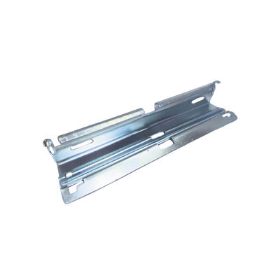 Clip Automático Mediano Para Unir Tramos de Charola Tipo Malla de 100 hasta 300 mm de Ancho, Compatible con todos los Peraltes, Acabado Electrozincado