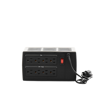 Regulador De Voltaje de 1500VA/750W, Entrada NEMA 5-15P, Con 8 Salidas NEMA 5-15R y Supresión de Picos a 245 Joules