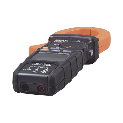 Amperímetro Digital de Gancho de Rango Automático de 2000 A CA, con Media Cuadrática Real y Baja Impedancia (LoZ).