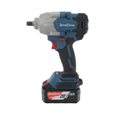 Llave de Impacto Inalámbrica de 20 V, incluye 2 Baterías de 5.0 AH, Cargador y Estuche plástico.