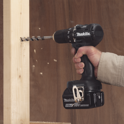 Rotomartillo/Taladro Inalámbrico SIN CARBONES, Broquero de 1/2", 1,700 RPM, 18VâŽ“, Torque: 40 N.m C/2 Bat. (1.5Ah) y Cargador.