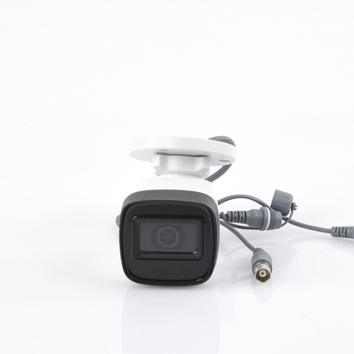 Bala TURBOHD 5 Megapixel / Lente 2.8 mm / 4 Tecnologías (TVI / AHD / CVI / CVBS) / 30 mts SMART IR EXIR / Exterior IP67 / dWDR / Metal