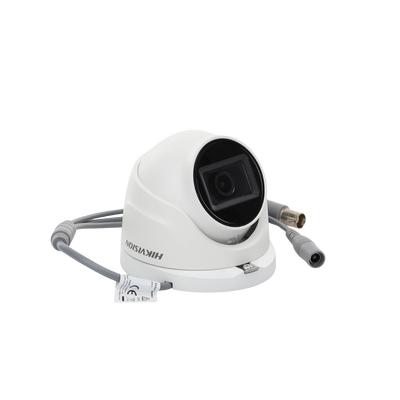Eyeball TURBOHD 4K (8 Megapixel) / Gran Angular 102.9° / Lente 2.8 mm / Exterior IP67/ IR EXIR 30 mts / dWDR / TVI-AHD-CVI-CVBS / Metal