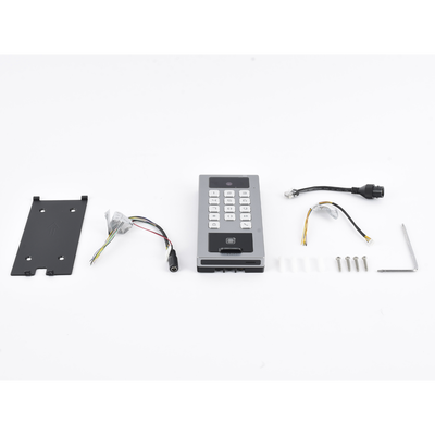 Terminal de Control de Acceso / Videoportero Multiapartamento Llamada a App / Teclado / Exterior Antivandálico IP65 & IK09 / Huella, Tarjeta, Código QR, PIN o App Hik-Connect  / Cámara 2 MP compatible con NVRs