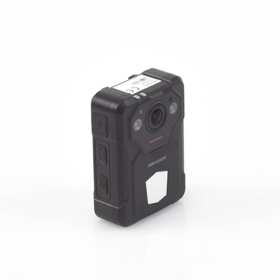 Body Camera Portátil / Grabación a 2K (4 Megapixel)  / Fotos de Hasta 40 Megapixel / IP67 / H.265 / 64 GB de Almacenamiento / Microfono Integrado / GPS