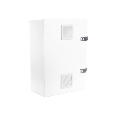 Gabinete para instalación de 2 Baterías PL110D12, Fabricado en Lámina Galvanizada, Accesorios para piso o poste (No incluidos)