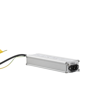 Fuente de Poder / 36 Vcc / 150 Watts / Uso para cámaras Panovu y PTZ IP