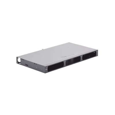 Panel de Conexión de Fibra para Rack de 19in, Bandeja Fija, Acepta 3 Placas Quick Pack, Hasta 72 Fibras, 1 UR