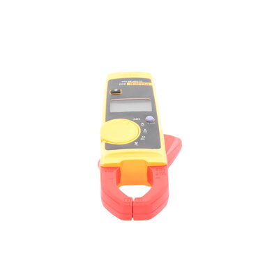 Amperimetro de Gancho, Para Medida de Corriente en CA de 600 A y Tensión en CA y CC de 600V