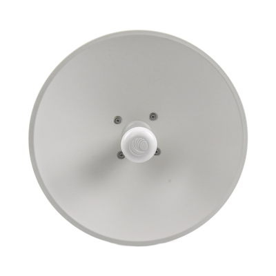 Force 300 para zonas con alta interferencia / Hasta 600+ Mbps / 4910-5970 MHz, / Hasta 10 km / Antena de 25 dBi / Baja latencia (C050910C101B)