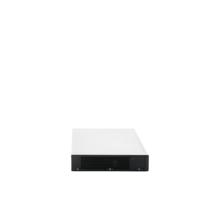 Switch Gigabit Administrable / 24 puertos 10/100/1000 Mbps + 4 Puertos SFP Uplink / Compatible con GWN Cloud.
