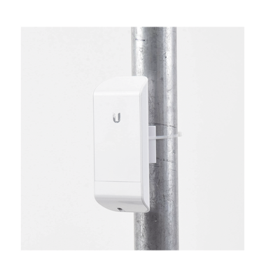 NanoStation airMAX locoM2 CPE, hasta 150 Mbps, frecuencia 2 GHz (2412-2462 MHz) con antena integrada de 8 dBi