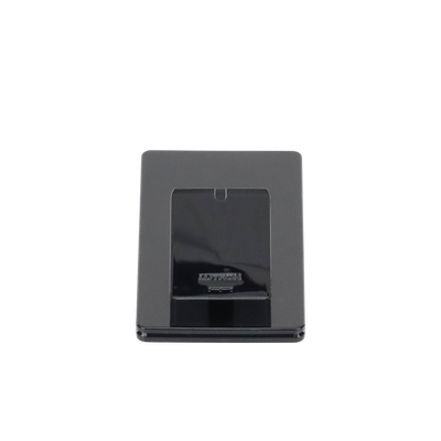 Base de mesa para un control remoto inalámbrico LUTRON. Con goma para evitar deslizamiento.