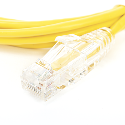 Cable de Parcheo Slim UTP Cat6 - 2 m Amarillo Diámetro Reducido (28 AWG)