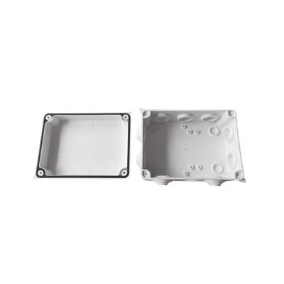 Caja de Conexiones Impermeable IP65, 10 Entradas, Dimensiones 150 x 110 x 70 mm, para Instalaciones Industriales, Comerciales y Residenciales, Incluye Tornillería para su Instalación