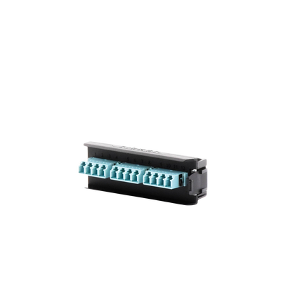 Placa Acopladora LightVerse, 6 Conectores Dúplex LC/UPC, Acepta hasta 12 fibras Multimodo OM3 y OM4  (No Shuttered)